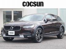 2017 Volvo V90