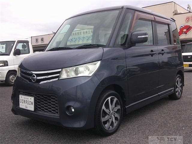 2012 Nissan ROOX