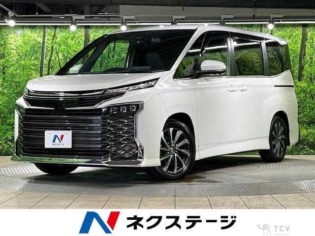 2023 Toyota Voxy
