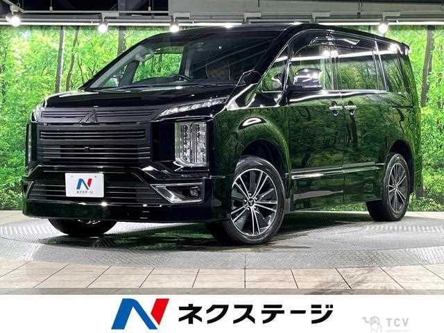 2019 Mitsubishi Delica D5