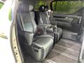 2022 Toyota Alphard G