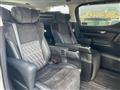 2016 Toyota Alphard G