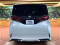 2025 Toyota Alphard Hybrid