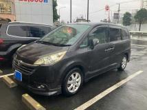 2005 Honda Step WGN