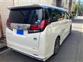 2017 Toyota Alphard Hybrid