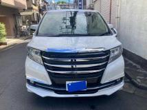 2017 Toyota Alphard Hybrid