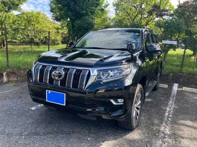 2018 Toyota Land Cruiser Prado