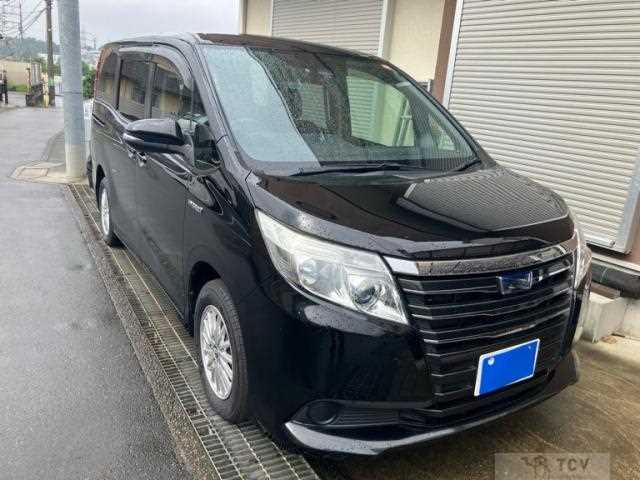 2016 Toyota Noah