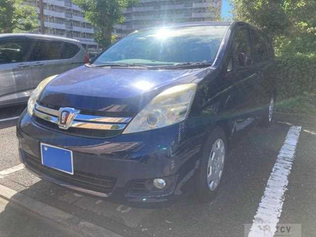 2014 Toyota Isis