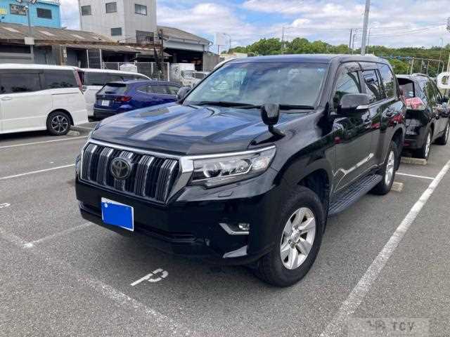 2017 Toyota Land Cruiser Prado