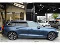 2025 Volvo V60