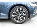 2025 Volvo V60