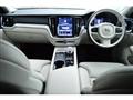2025 Volvo V60