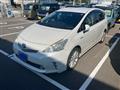 2012 Toyota PRIUS α