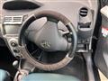 2006 Toyota Vitz