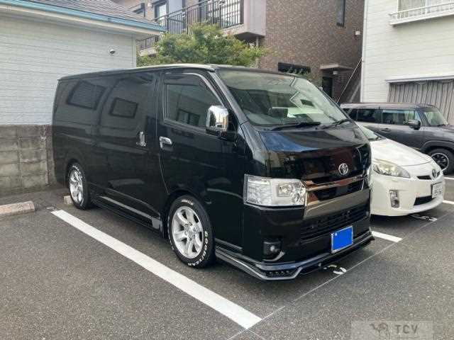 2022 Toyota Hiace Van