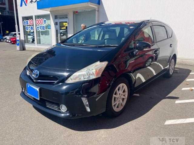 2012 Toyota PRIUS α