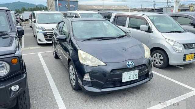 2012 Toyota AQUA