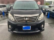 2013 Toyota Alphard G