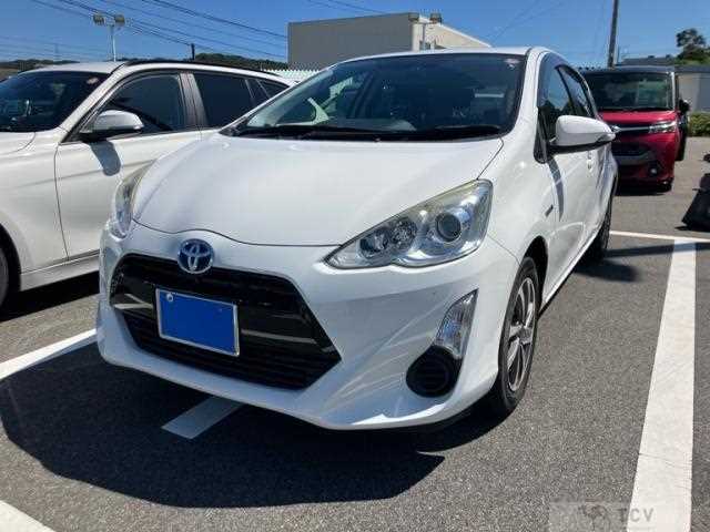 2017 Toyota AQUA