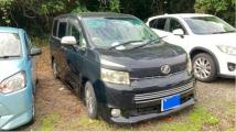 2010 Toyota Voxy
