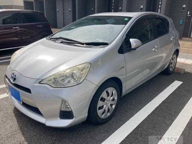 2013 Toyota AQUA