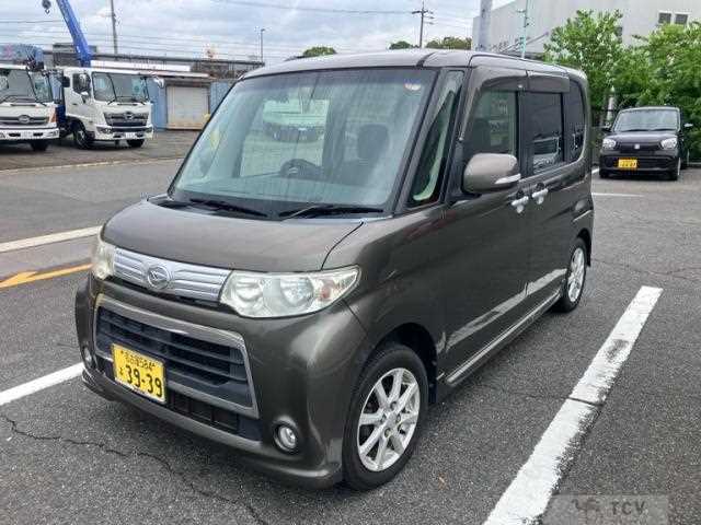 2012 Daihatsu Tanto