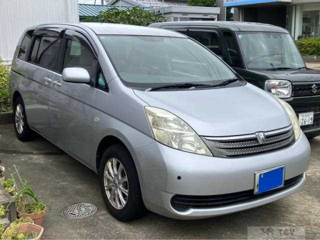 2006 Toyota Isis