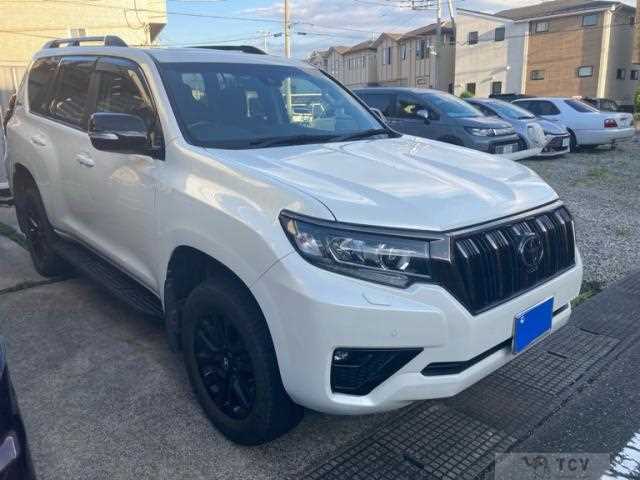 2021 Toyota Land Cruiser Prado
