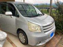 2007 Toyota Noah
