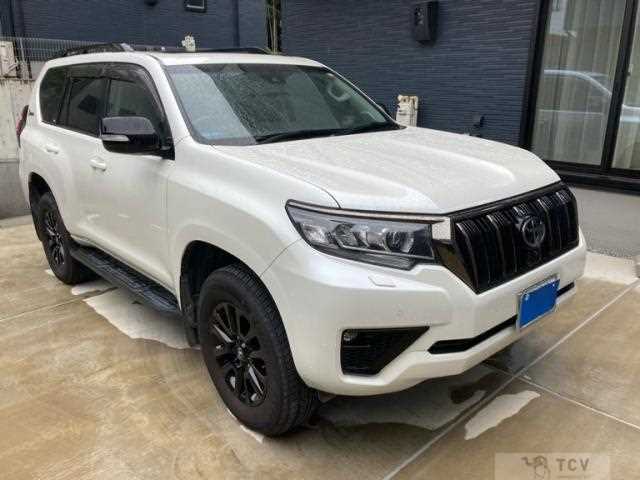 2021 Toyota Land Cruiser Prado