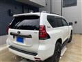 2021 Toyota Land Cruiser Prado