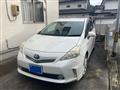 2013 Toyota PRIUS α