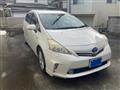 2013 Toyota PRIUS α
