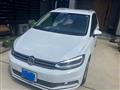 2016 Volkswagen Golf Touran