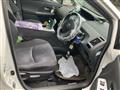 2012 Toyota PRIUS α