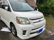 2006 Toyota Noah