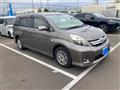 2012 Toyota Isis