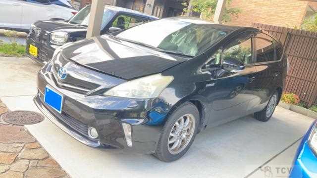 2012 Toyota PRIUS α