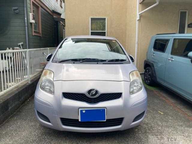 2010 Toyota Vitz