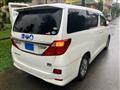 2013 Toyota Alphard Hybrid