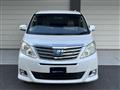 2012 Toyota Alphard Hybrid