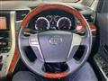 2010 Toyota Vellfire