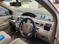 2006 Toyota Raum