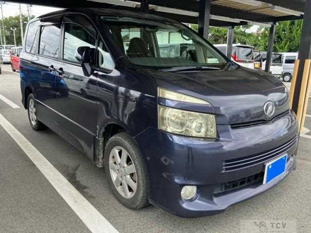 2007 Toyota Voxy