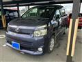 2007 Toyota Voxy