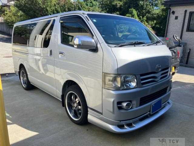 2005 Toyota Hiace Van