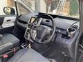 2013 Toyota Voxy