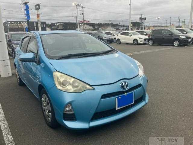 2012 Toyota AQUA