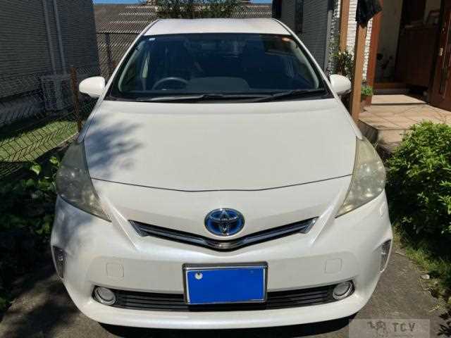 2011 Toyota PRIUS α